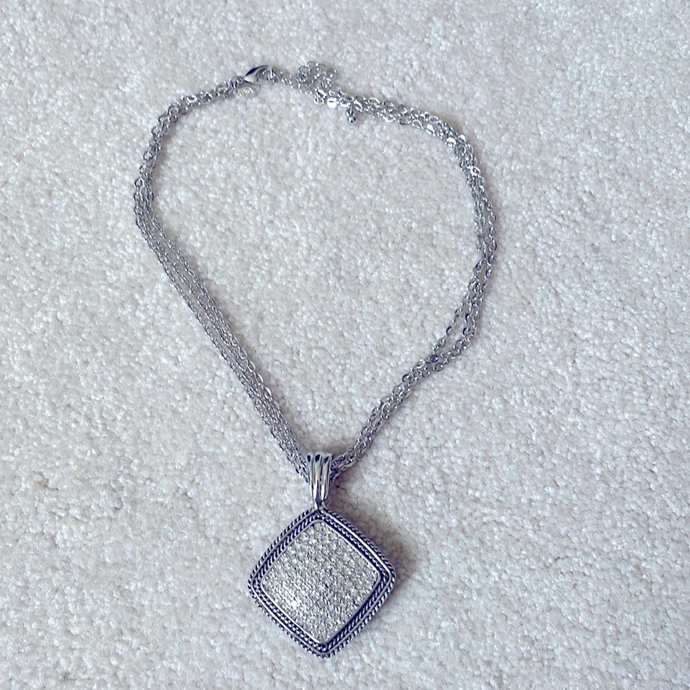 PREMIER DESIGN REVERSIBLE NECKLACE